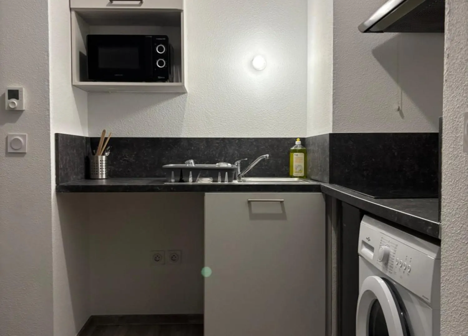 Appartement T2 Parking Marseille Apartment